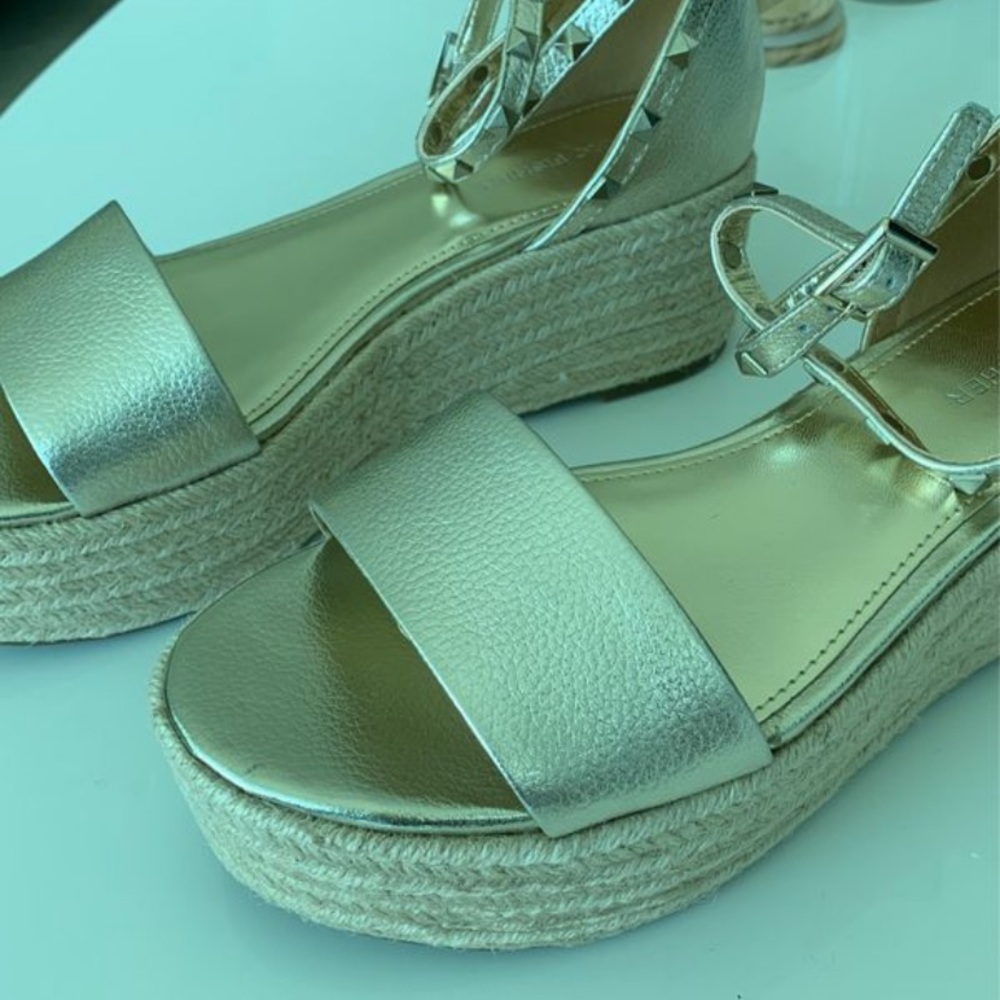 Marc Fisher Wedge sandals. NEW